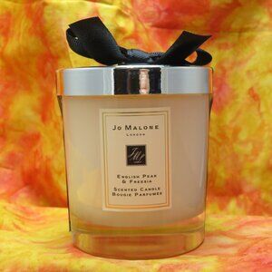 Jo Malone English Pear & Freesia Home Candle